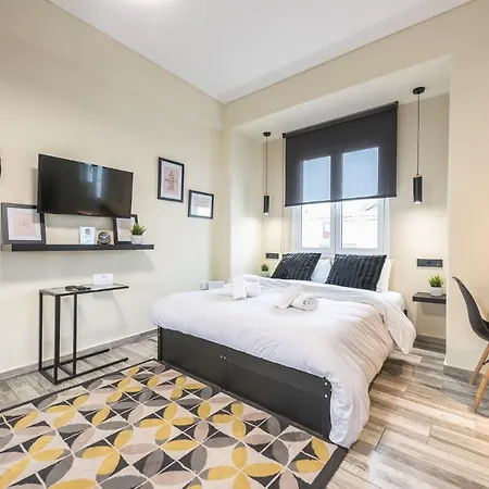 Petralona Stylish Penthouse Apartment Athens