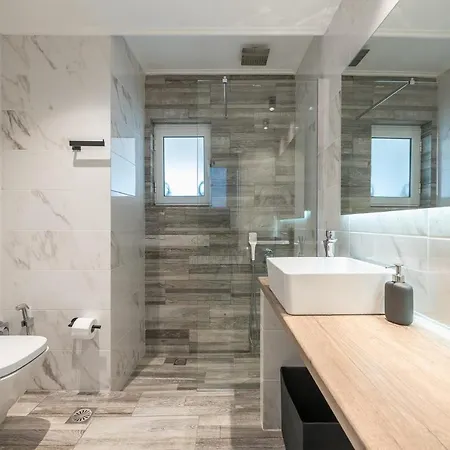 Apartment Petralona Stylish Penthouse
