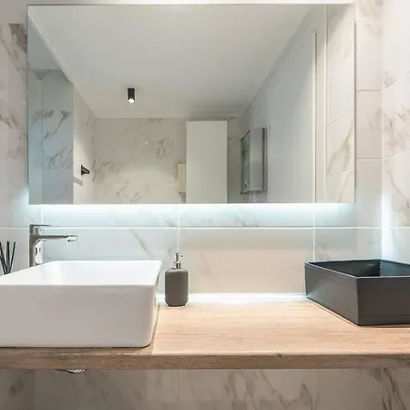 Petralona Stylish Penthouse