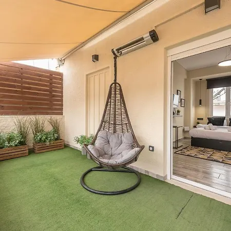 Apartment Petralona Stylish Penthouse