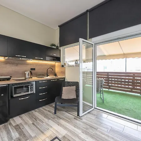 Petralona Stylish Penthouse Athens