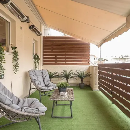 Apartment Petralona Stylish Penthouse *